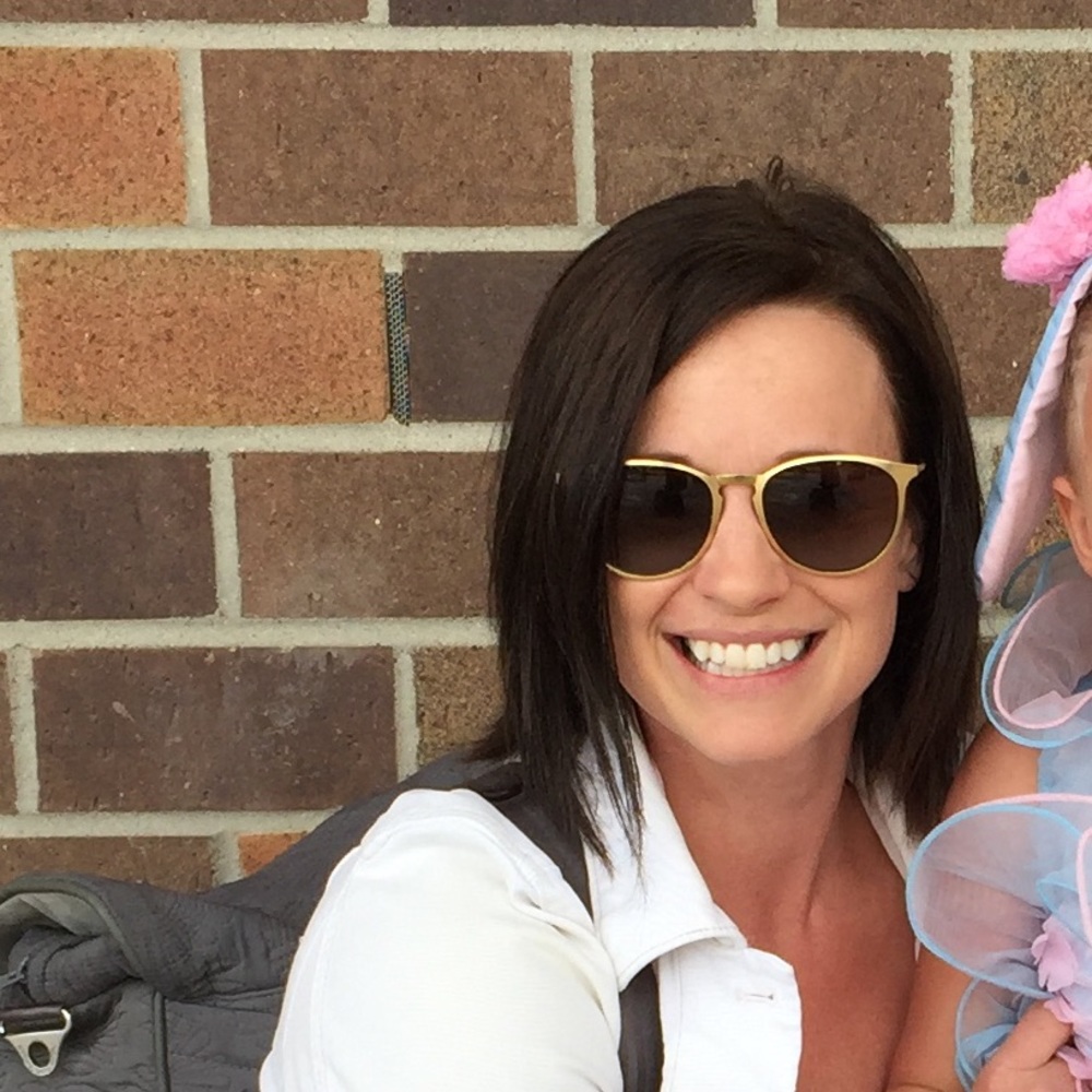 Meet your Posher, Joleen